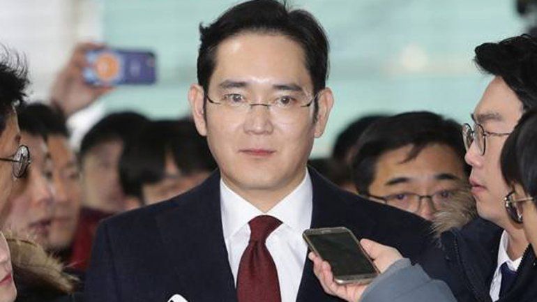 El heredero de la firma Samsung, tras las rejas