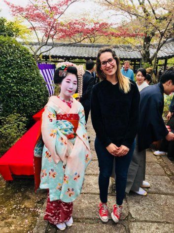 Sol Althabegoiti, en uno de sus viajes por Japón.