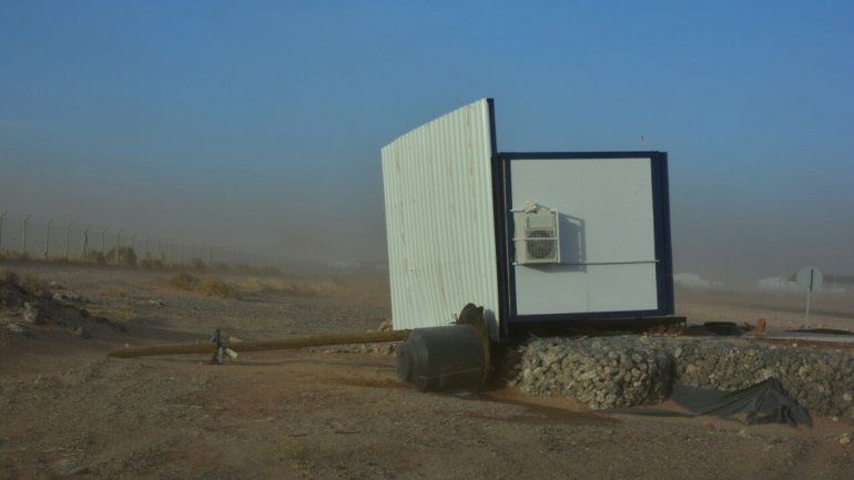 Las ráfagas de 120 km/h en Rincón ya volaron más de 25 techos