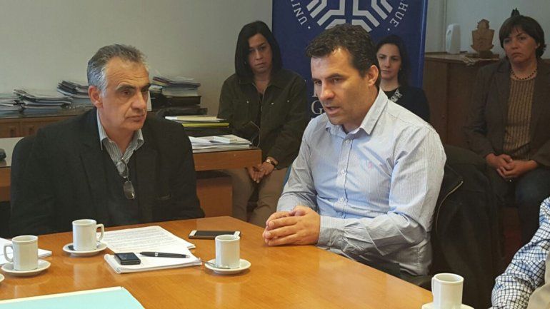 Martínez y sus compañeros de lista estuvieron con el rector Crisafulli.