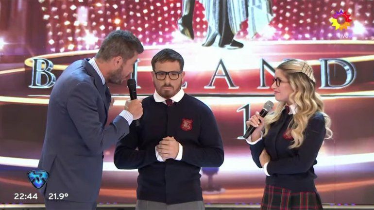 Fede Bal y Laurita Fernández apostaron a una polémica coreografía digital y el jurado los destrozó