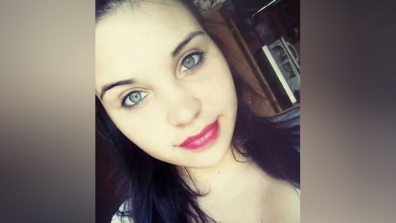 Joven está grave tras ser rociada con aguarrás y prendida fuego