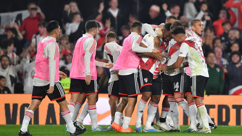 Miguel Borja metió el penal en tiempo adicionado y River derrotó a Boca. Foto: Télam