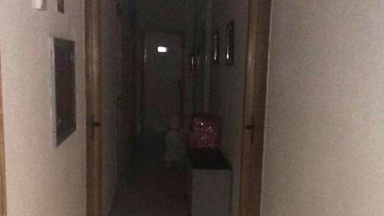 En la imagen se ve la figura de una pequeña nena. ¿Será cierto?