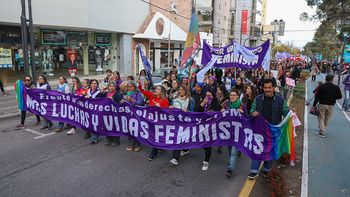 Ni Una Menos convoca a una marcha federal este miércoles 3 de junio. Ni Una Menos convoca a una marcha federal este miércoles 3 de junio.
