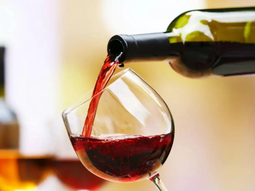 La tendencia al crecimiento de esta clase de bebidas desalcoholizadas crece de la mano de una alimentación más saludable. La tendencia al crecimiento de esta clase de bebidas desalcoholizadas crece de la mano de una alimentación más saludable.