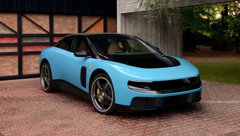 Ferrari Luce.