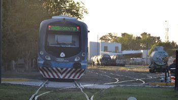 El Tren del Valle es escenario nuevamente de polémica por la reducción de frecuencias que dispuso Trenes Argentinos. | LM Neuquen El Tren del Valle es escenario nuevamente de polémica por la reducción de frecuencias que dispuso Trenes Argentinos.
