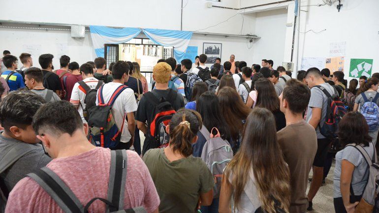 La comunidad de la EPET 9 pide apartar a un docente