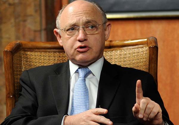 Timerman inicia las reuniones por Malvinas