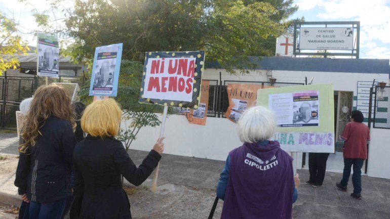 El escrache fue en el centro de salud Mariano Moreno
