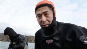 Aprendió a bucear para encontrar el cuerpo de su esposa