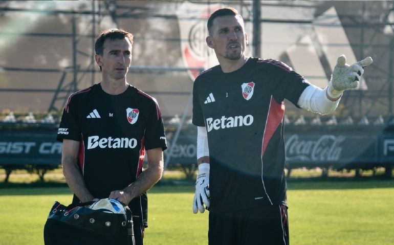 Se lesionó Armani en San Martín: por qué Ezequiel Centurión no podrá reemplazarlo