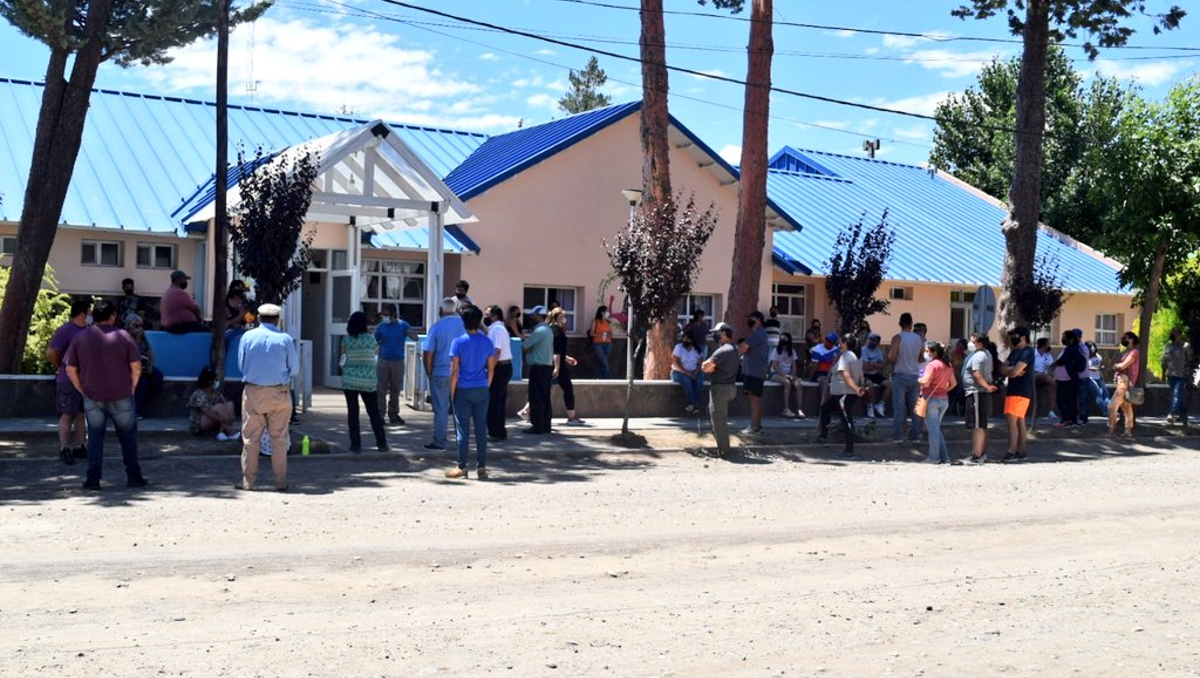 Preocupa la ola de contagios de COVID en el norte neuquino