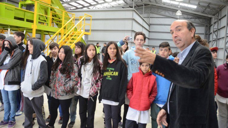 Los estudiantes pueden recorrer el CAN y conocer sobre reciclaje.