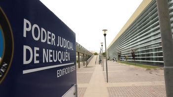 elementos clave para dar con un delincuente que violo la domiciliaria y salia en una camioneta robada elementos clave para dar con un delincuente que violo la domiciliaria y salia en una camioneta robada