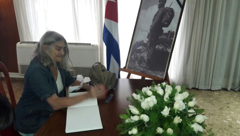 Celia, la hermana del Che Guevara, en su estadía en Cuba.