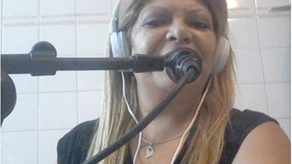 Nancy Gallardo, locutora de FM Pergamino que sufrió el robo.