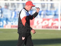 arranco la picadora de dt: cual es el entrenador que ya fue despedido en la segunda fecha del apertura