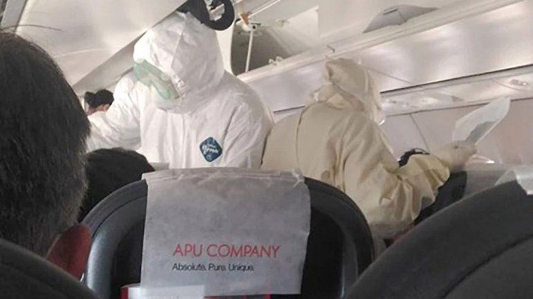 Un avión en cuarentena