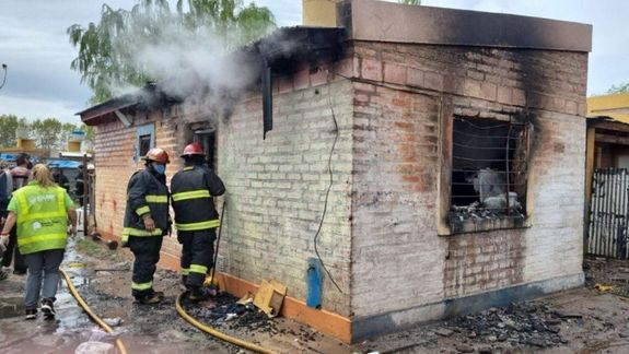 Siete personas murieron en el incendio de una casa