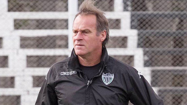 El entrenador apostará a los oncejugadores que ganaron el clásico.