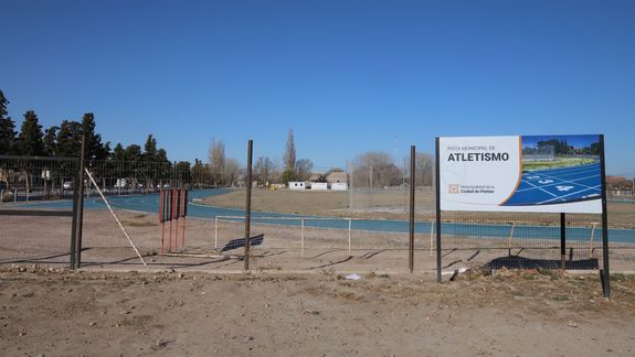 Violento ataque en la pista de atletismo de Plottier: una familia golpeó a profesores