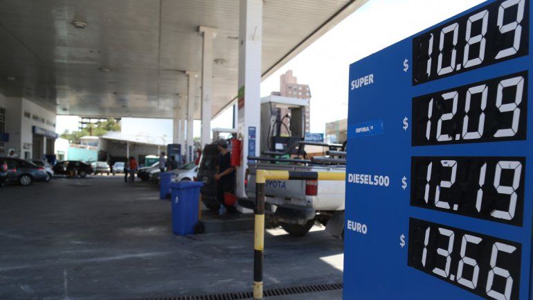 Precios de los combustibles al 6 de enero de 2015.