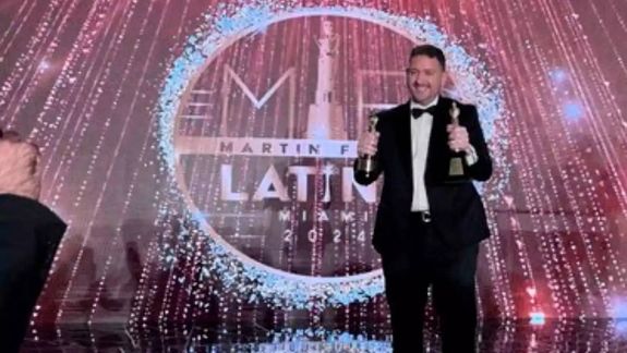 Jonatan Viale ganó dos premios Martin Fierro Latino