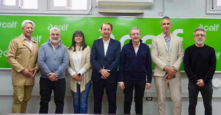 Este jueves CALF firmó un acuerdo junto a la empresa Conectorizar. Este jueves CALF firmó un acuerdo junto a la empresa Conectorizar.