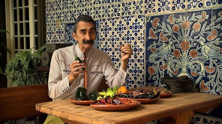 Yuri de Gortari, maestro de Ana Dolores y un imprescindible para entender el arte y la cultura de la cocina mexicana. Yuri de Gortari, maestro de Ana Dolores y un imprescindible para entender el arte y la cultura de la cocina mexicana.