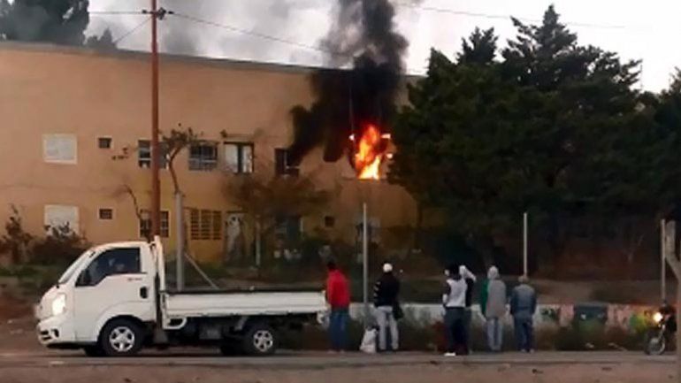 El departamento del barrio Melipal en llamas tras el dramático episodio donde la mujer apuñaló al marido.