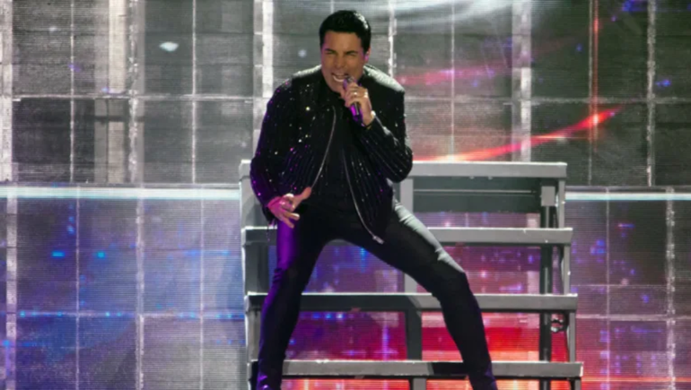 Chayanne en medio de una polémica