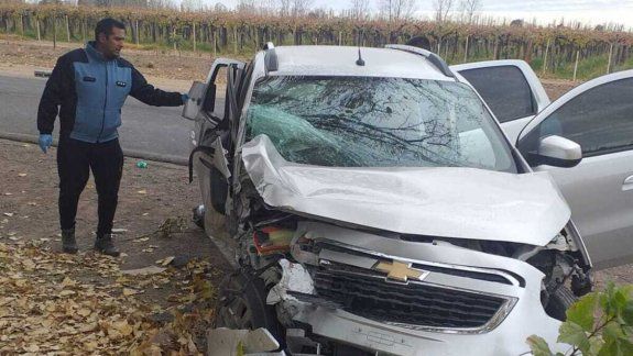 Murió un bebé en un accidente: iba en brazo de su madre