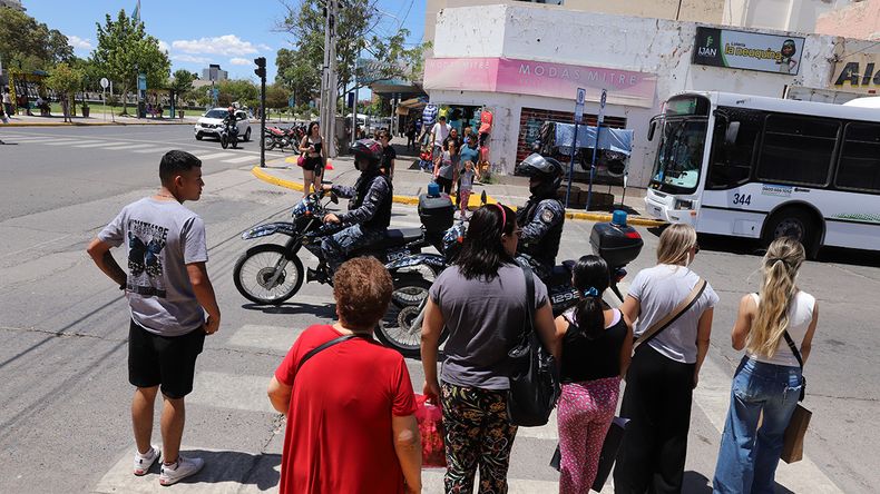 Un dato que alarma al comercio neuquino para el 2026 y cómo sobrevivir a Mercado Libre | LM Neuquen Un dato que alarma al comercio neuquino para el 2026 y cómo sobrevivir a Mercado Libre