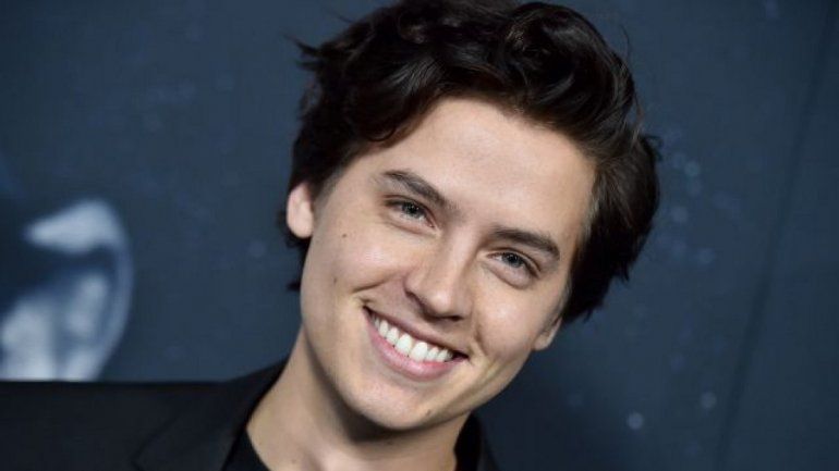 Se conoció cuánto gana Cole Sprouse por sus producciones&nbsp;