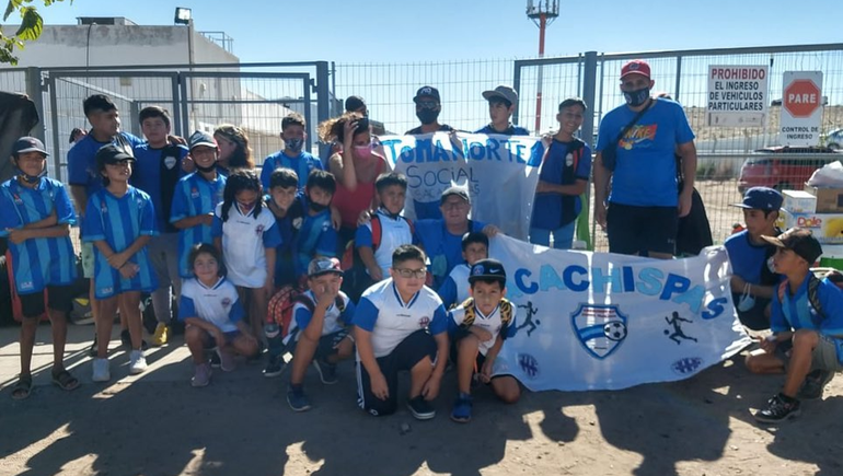De Toma Norte a darse el primer chapuzón en el mar