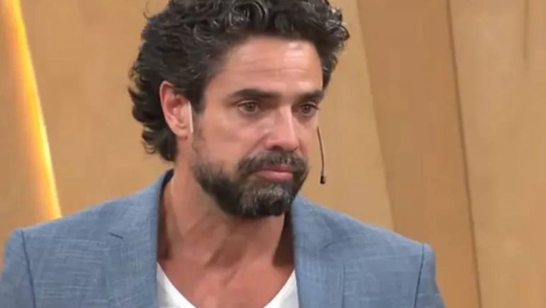 El galán argentino sumó una amante a la lista de mujeres con las que salió. El galán argentino sumó una amante a la lista de mujeres con las que salió.