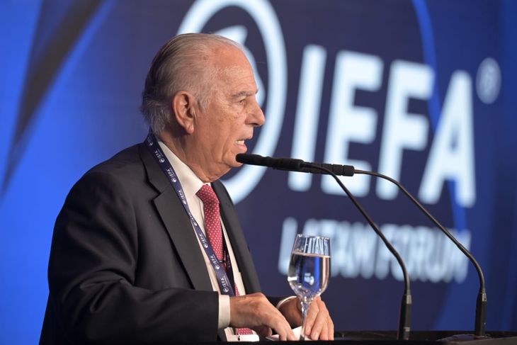 Alejandro Bulgheroni, presidente de PAE, participó del IEFA Latam Forum. Alejandro Bulgheroni, presidente de PAE, participó del IEFA Latam Forum.