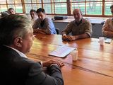 Rolando Figueroa se reunió con la directiva de la Sociedad Rural de Neuquén, en Junín de los Andes.