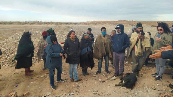 Piden frenar la construcción de las piletas cloacales en la meseta