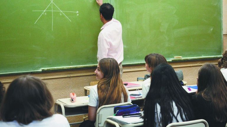 Los estudiantes neuquinos mostraron un peor desempeño en 2024 respecto a 2022.