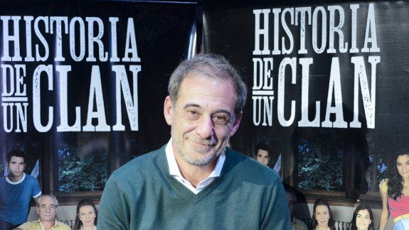Personajes fuera de lo común. Me resulta interesante el trabajo de meterme en una mente macabra como la de estos tipos, porque uno se ve obligado a recorrer, indagar y profundizar en esa oscuridad humana de la que todos tenemos un poco.