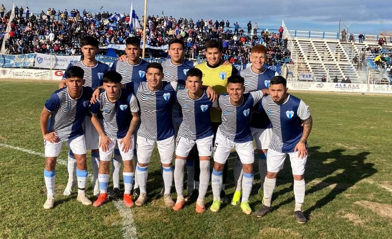 La formación titular de La Amistad en Villa Regina. Foto: gentileza Bunker Deportivo