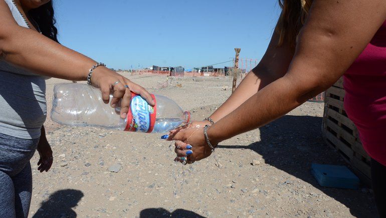 Cómo viven en la toma de Casimiro Gómez la pandemia del coronavirus