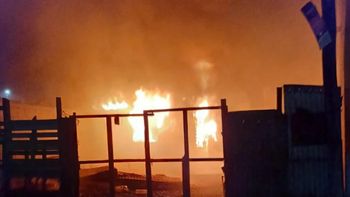 Incendio con dos muertos en Río Gallegos.