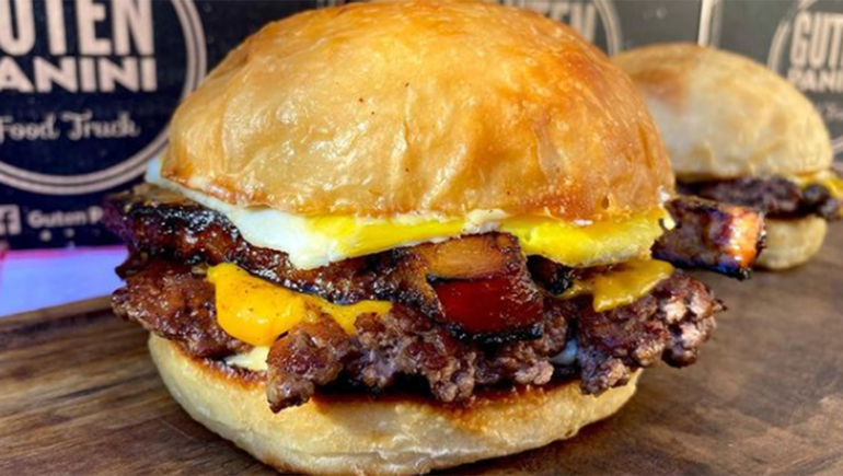 La hamburguesa continúa siendo el corazón de las más afamadas casas de comidas rápidas en el mundo. La hamburguesa continúa siendo el corazón de las más afamadas casas de comidas rápidas en el mundo.