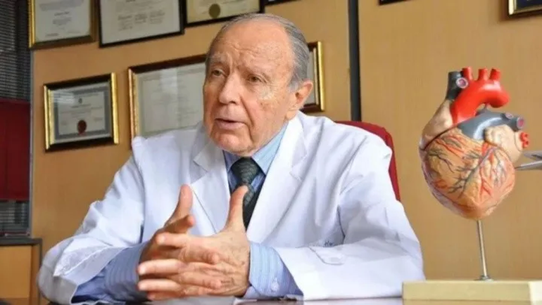 Murió el reconocido médico argentino Domingo Liotta, el creador del primer corazón artificial