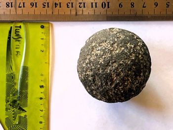 vendian por facebook una valiosa pieza arqueologica: la justicia la recupero y se la entrego a un museo