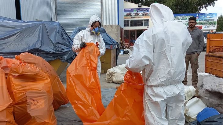 Compromiso productivo: Más de 870 productores rionegrinos participaron del sistema de gestión este año, un 8% más que en la campaña anterior. Foto: gentileza Campo Limpio. Compromiso productivo: Más de 870 productores rionegrinos participaron del sistema de gestión este año, un 8% más que en la campaña anterior. Foto: gentileza Campo Limpio.